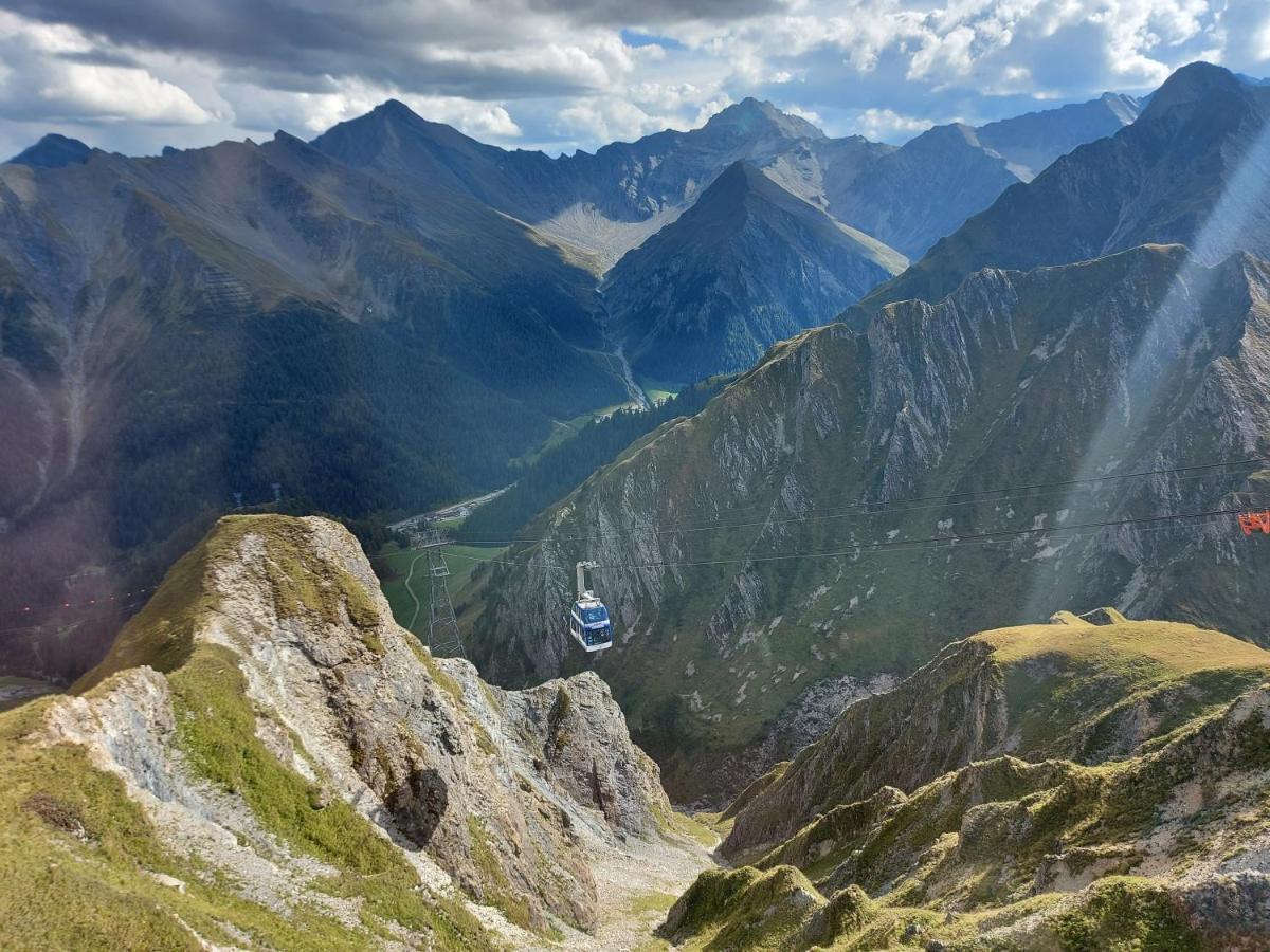 Haus Edelweiss Spiss Bei Samnaun Esterno foto